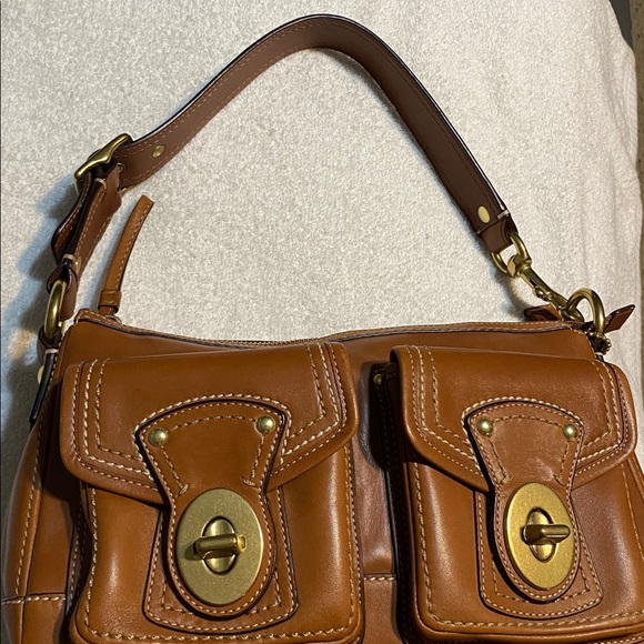 Coach Legacy Turnlock Shoulder Bag - Picture 3 of 16
